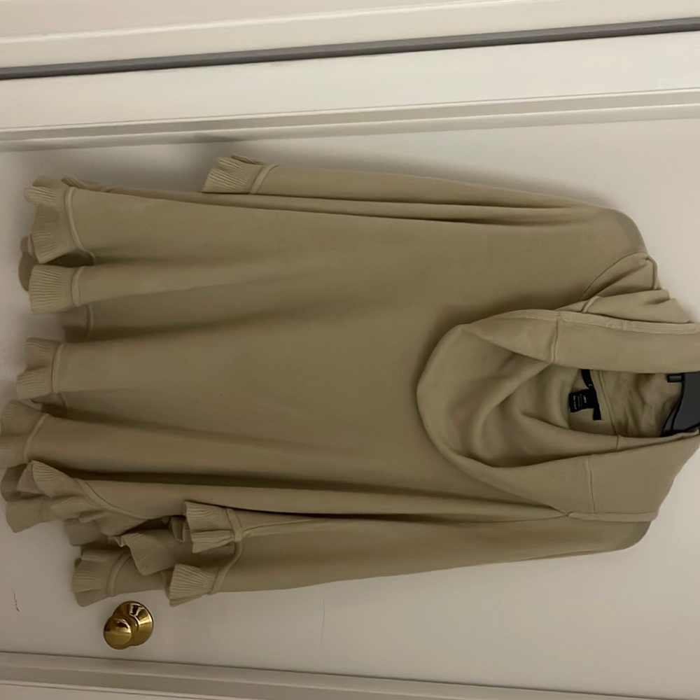 Cejon One size fits most tan poncho.